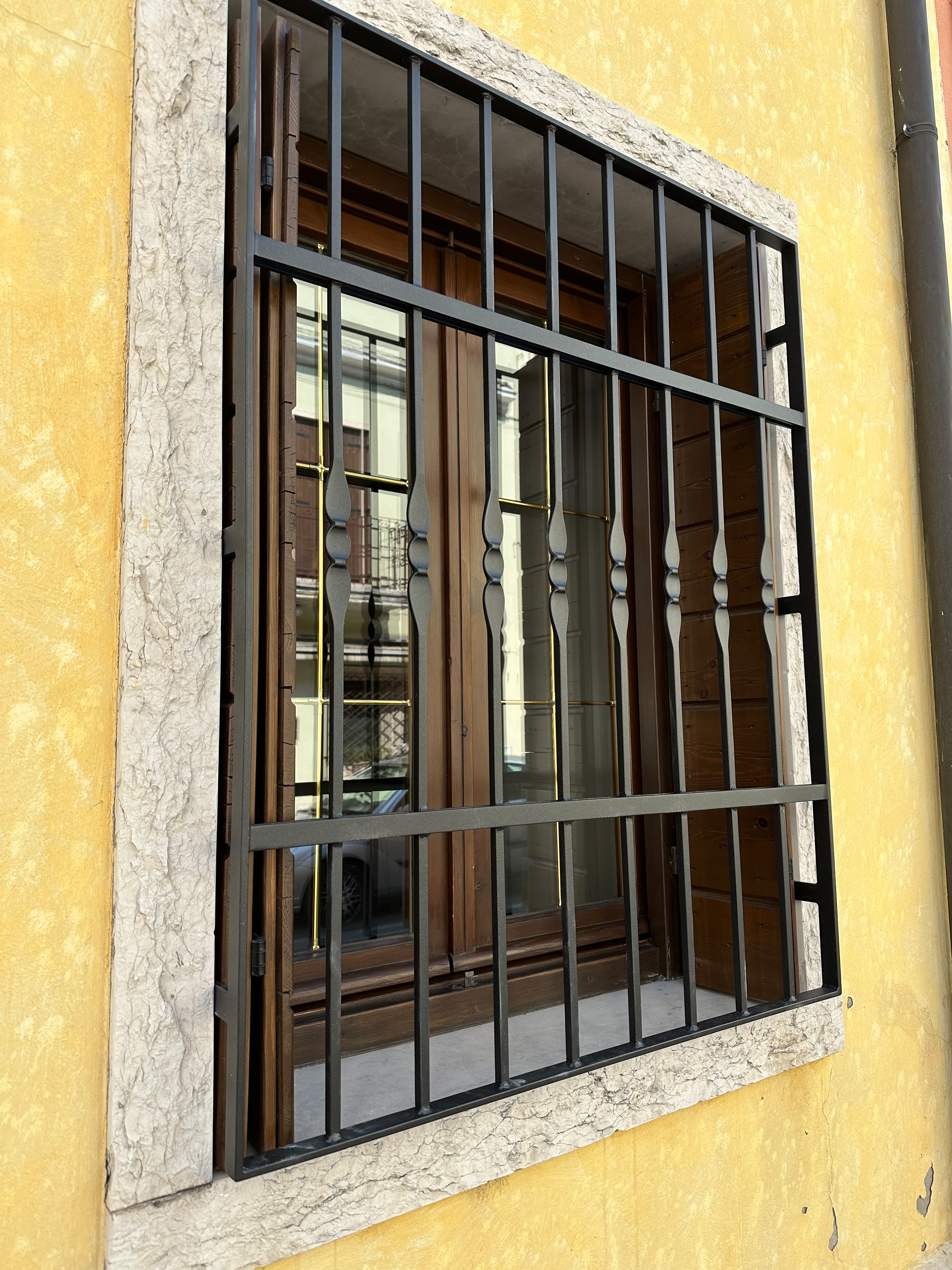 inferriate fatte da professionisti del settore a Verona